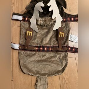 Disney XL Sven dog costume